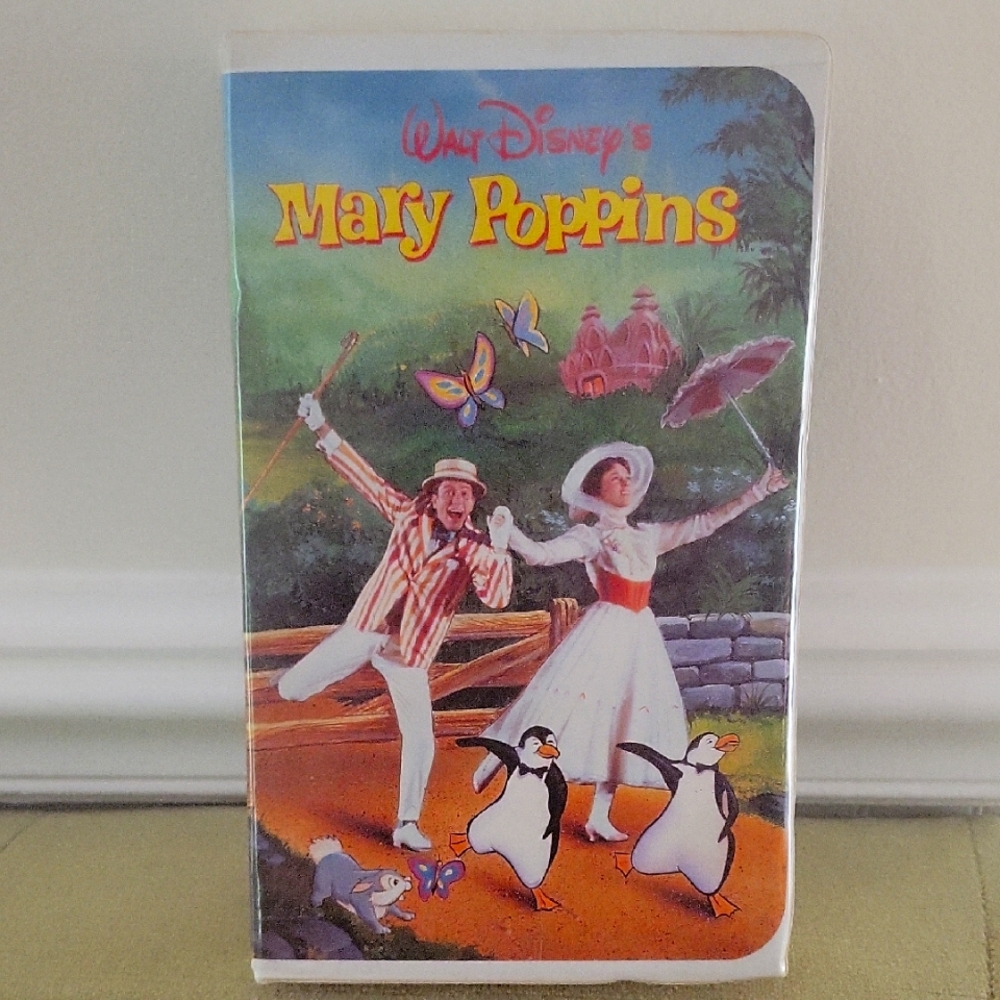 Walt Disney's Mary Poppins VHS Vintage.